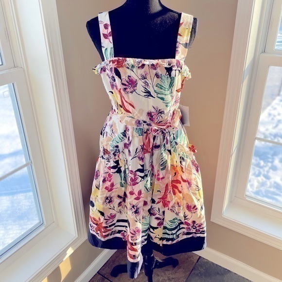 VINCE CAMUTO | Floral Tie Front Midi Dress - Picture 1 of 6